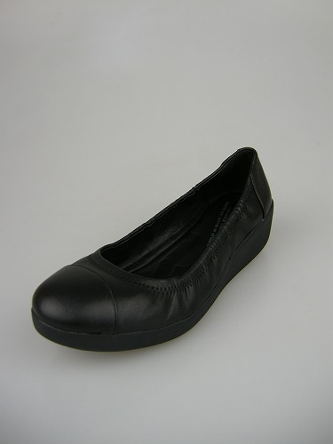 off black fitflop