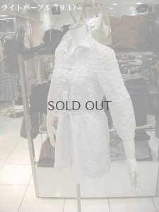 画像3: 【期間限定４０％ＯＦＦ】【送料無料】キャサリンハーネル/Catherine Harnel  チュニックブラウス（無地、フリル）　全２色 (3)