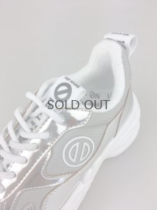 画像5: 【訳あり】【２０％ＯＦＦ】ノーネーム/ＮＯ　ＮＡＭＥ　ＮＡＭＥ　NITRO JOG ＮYLON ＭＩＲＲＯＲ　シルバー  靴　スニーカー (5)