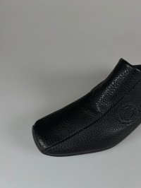 画像2: 【予約品】【２０２５年５月以降入荷】　ノーネーム/ＮＯ　ＮＡＭＥ　ＹＯＫＯ　ＣＬＯＧ　レザー　ブラック　靴　サボスリッポン