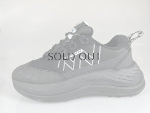 画像1: 【期間限定３０％OFF】【防水仕様】【レディースモデル】ノーネーム/ＮＯ　ＮＡＭＥ　EXPLO　RUNNER　W　NYLON　SUEDE　ブラック　　　靴　スニーカー　厚底 (1)