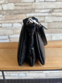 画像1: 　les basiques(レ バシック)　レザー3wayポシェットバッグ【Sサイズ】　ブラック