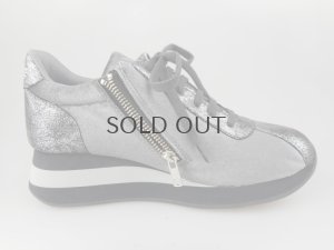 画像2: 【３０％ＯＦＦ】ノーネーム/ＮＯ　ＮＡＭＥ　ＳPEED ZIP　ＪOG  PODIUM  シルバー 【ファスナーモデル】　靴　スニーカー (2)